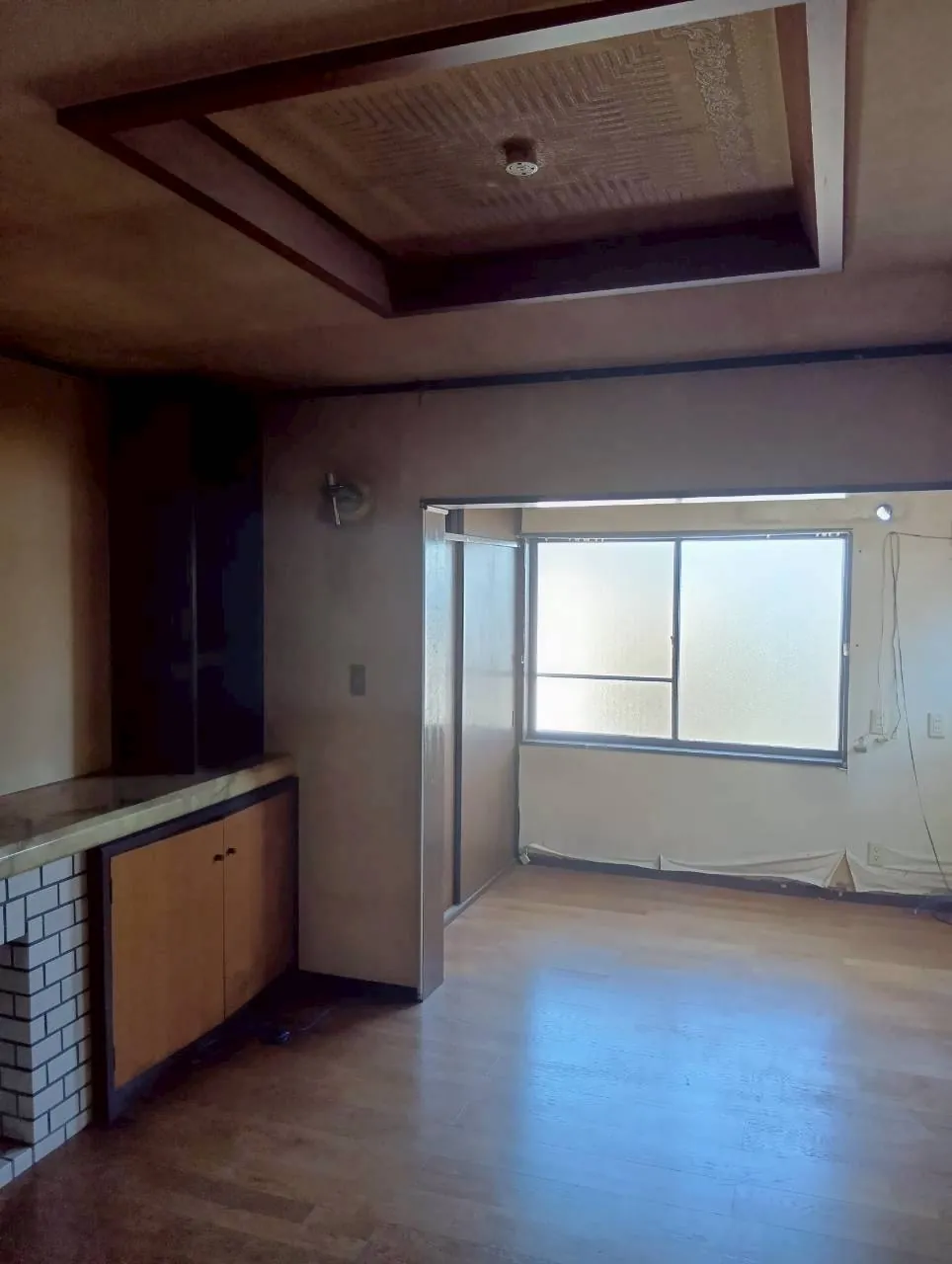 店舗・住居の残置物処分|住居の居室
